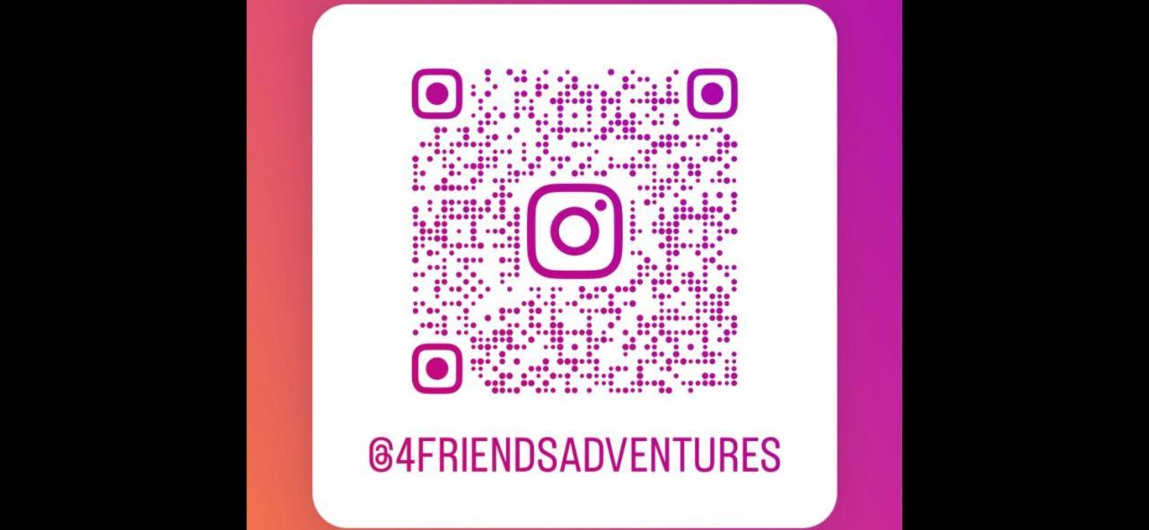 4 Friends Hostel Erevan Esterno foto